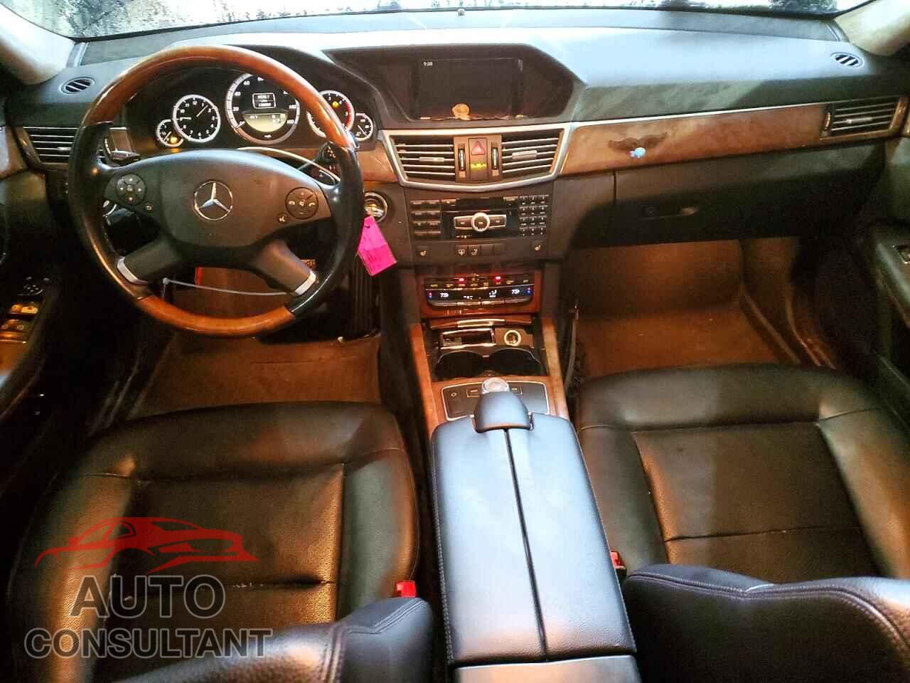 MERCEDES-BENZ E-CLASS 2011 - WDDHF2EB5BA500827