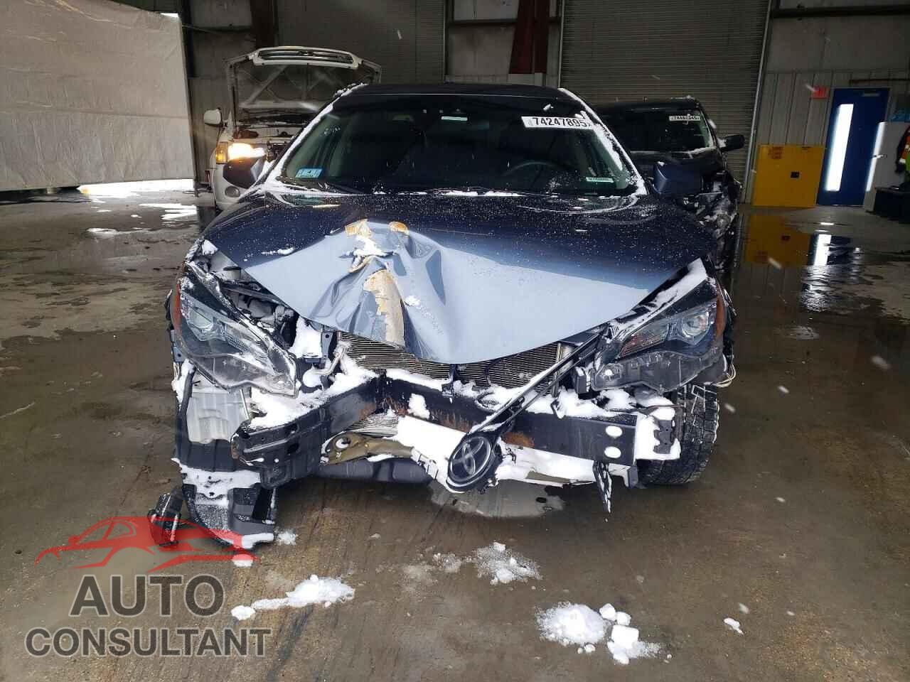 TOYOTA COROLLA 2017 - 2T1BURHE9HC949081