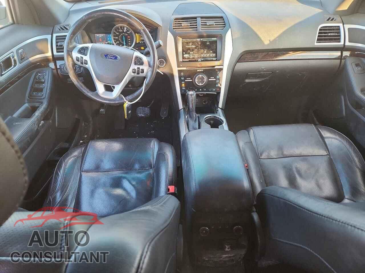 FORD EXPLORER 2015 - 1FM5K7F93FGA07356