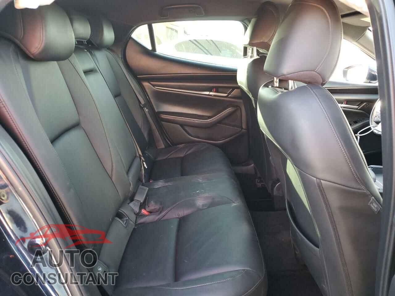 MAZDA 3 2021 - JM1BPAKL4M1348708