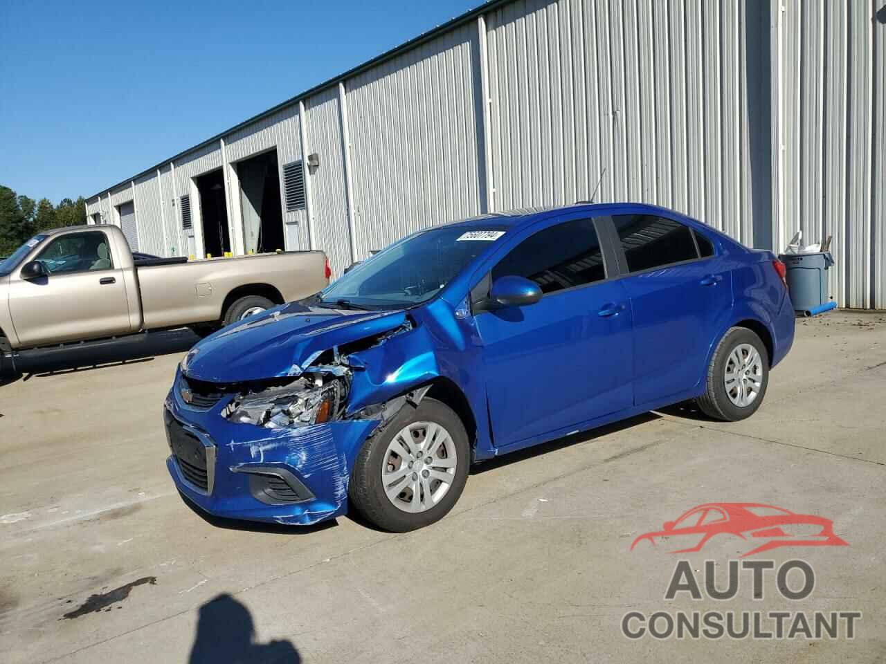 CHEVROLET SONIC 2018 - 1G1JB5SH7J4122422