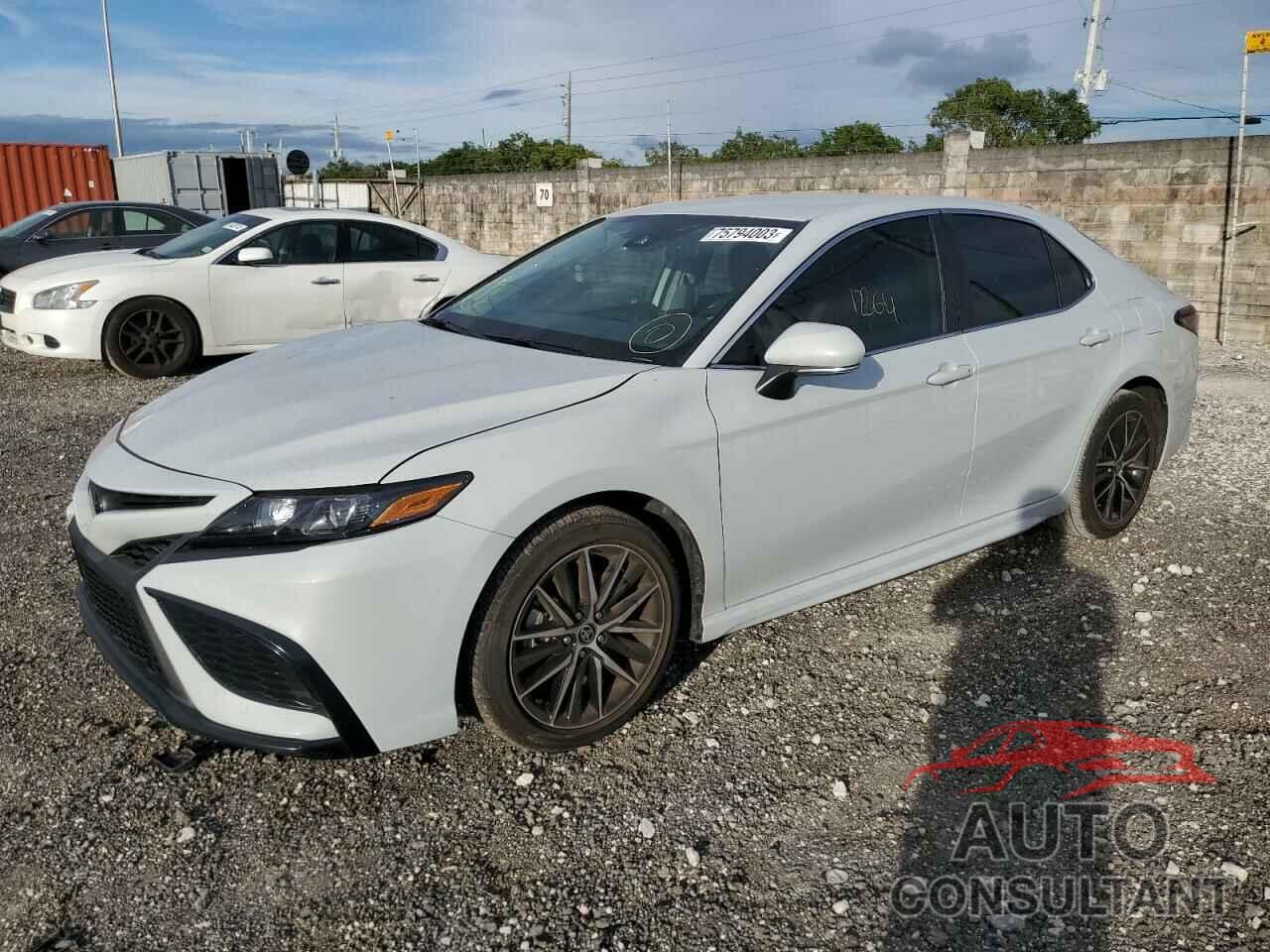 TOYOTA CAMRY 2023 - 4T1G11AK8PU115560