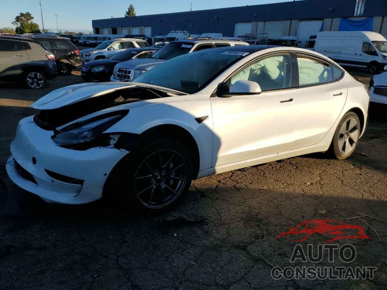 TESLA MODEL 3 2022 - 5YJ3E1EB1NF152229