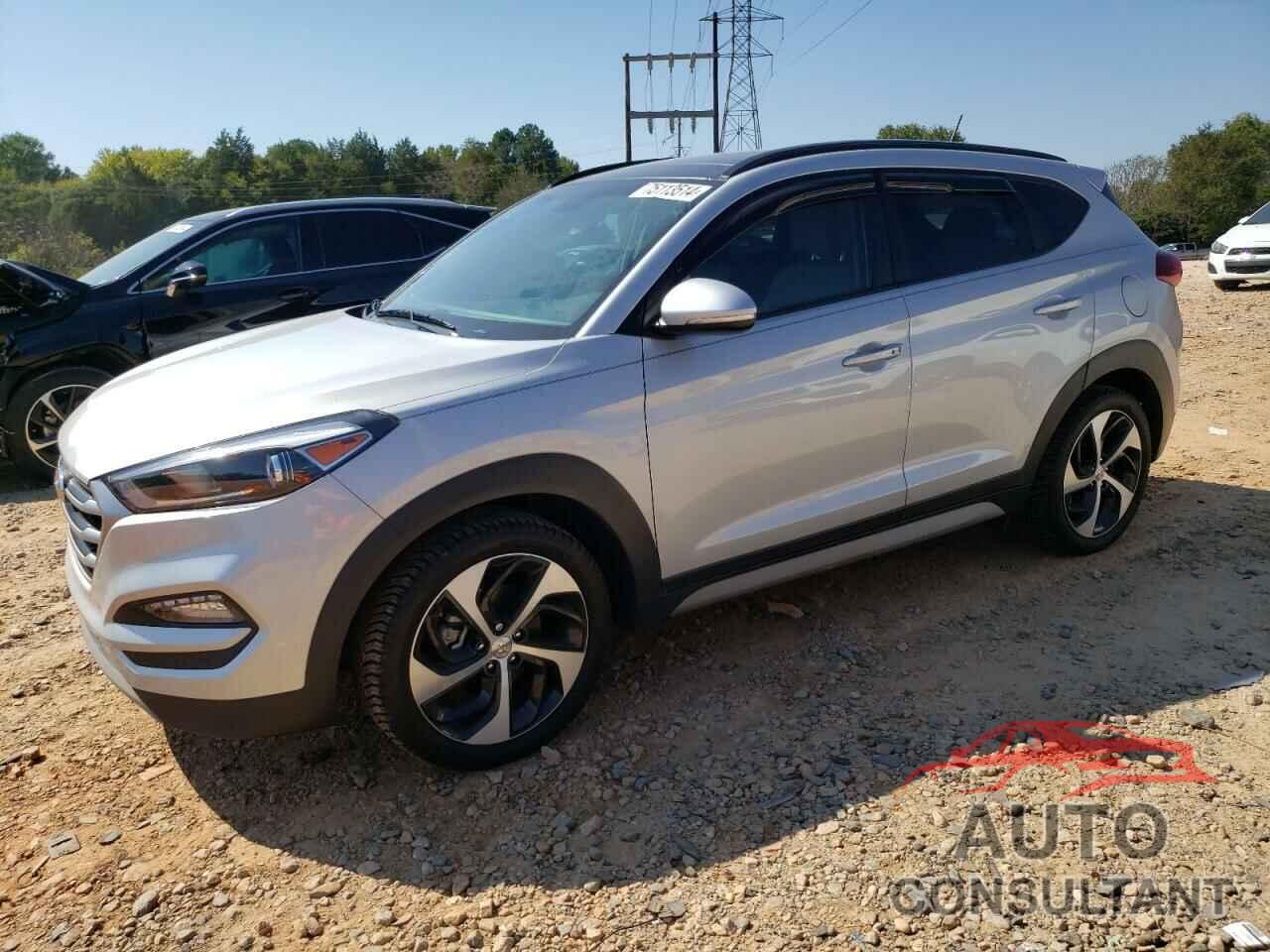 HYUNDAI TUCSON 2017 - KM8J33A21HU558484