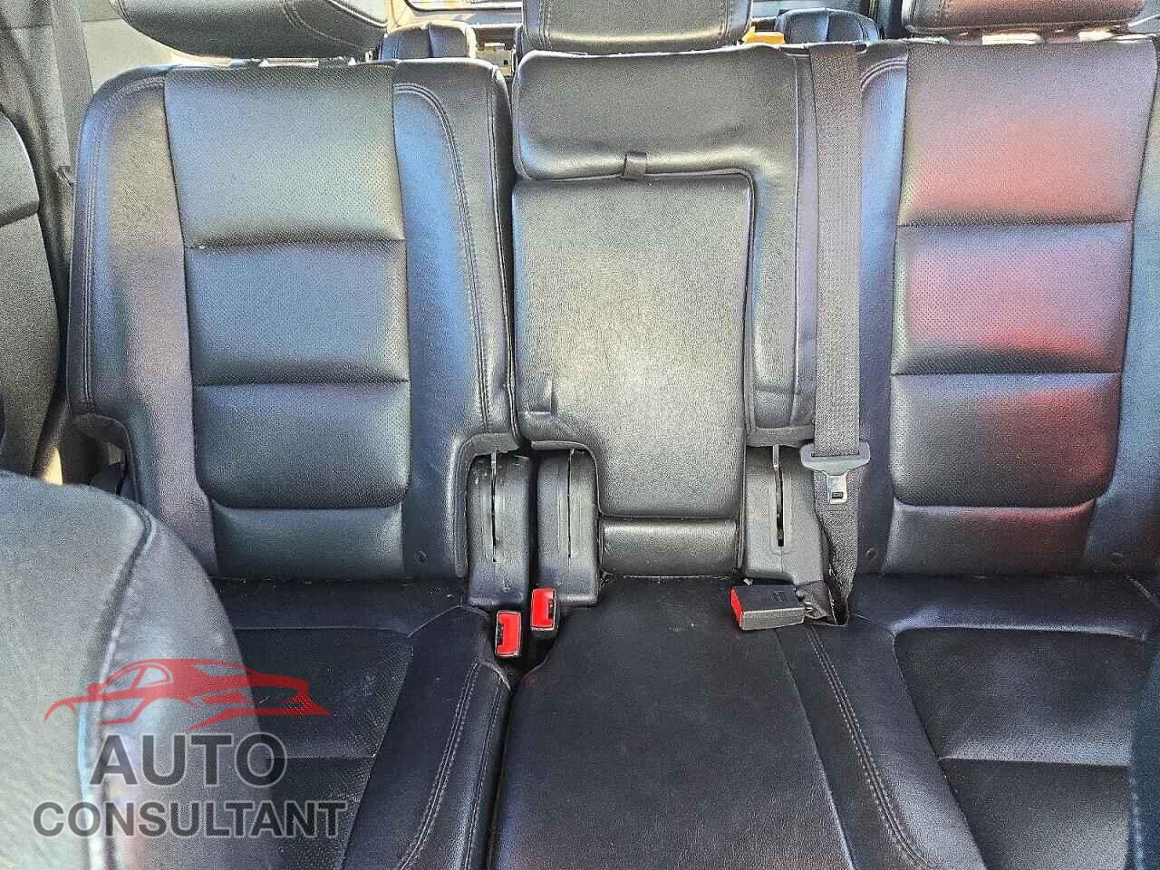 FORD EXPLORER 2011 - 1FMHK8F85BGA72973