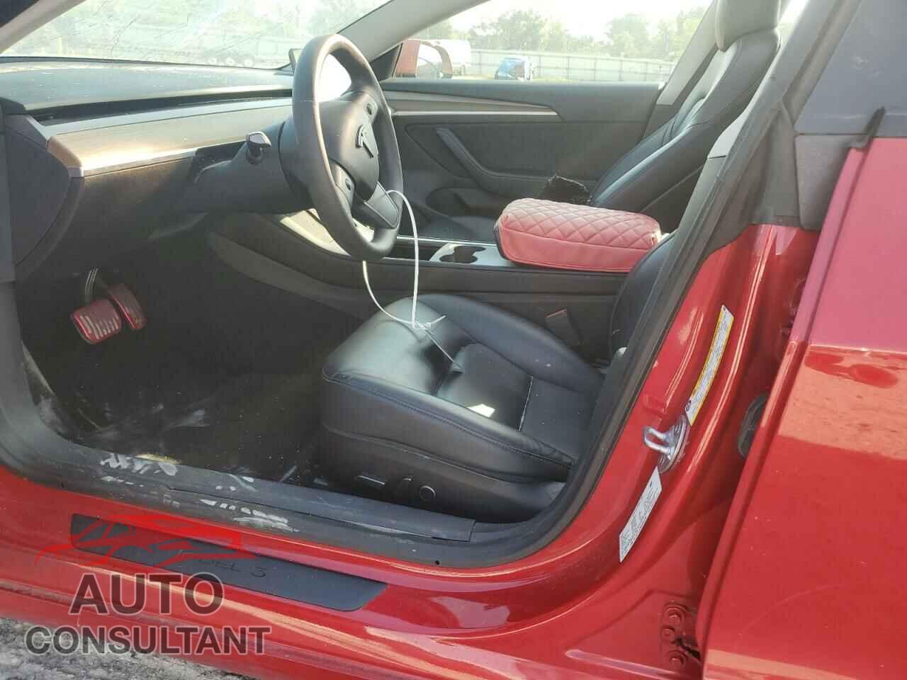 TESLA MODEL 3 2021 - 5YJ3E1EA4MF096390