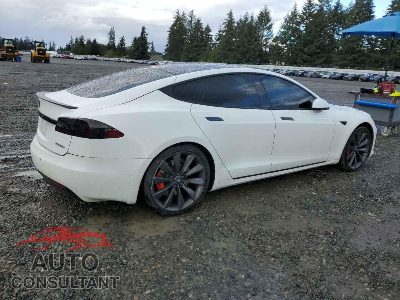 TESLA MODEL S 2016 - 5YJSA1E40GF174377