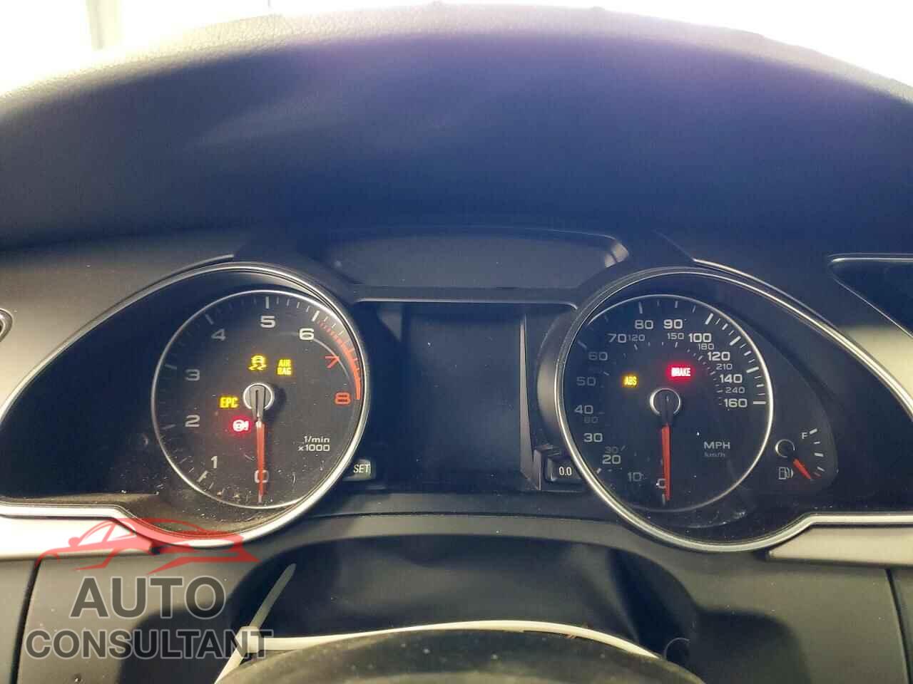AUDI A5 2013 - WAULFAFHXDN001645