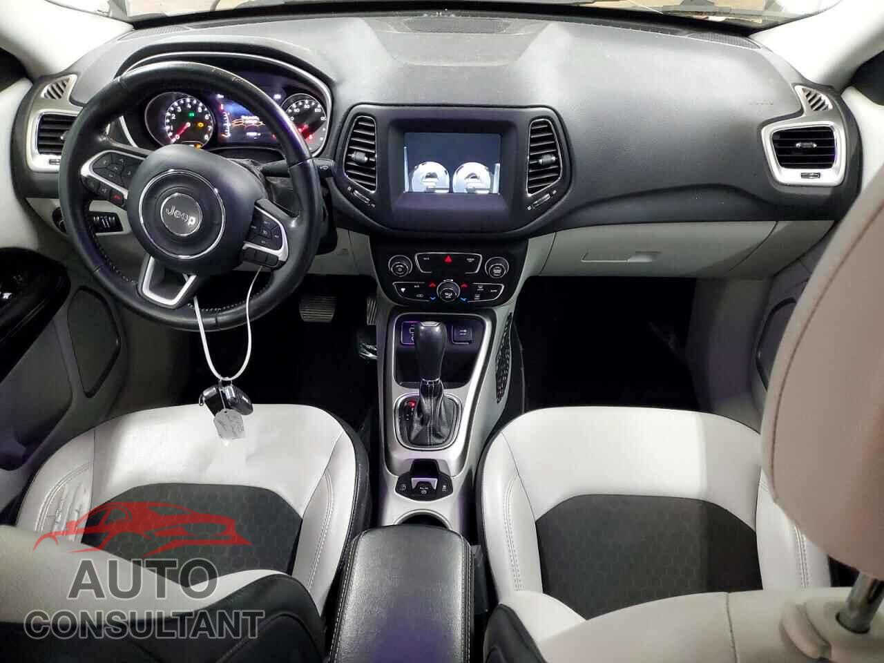 JEEP COMPASS 2019 - 3C4NJCBB5KT616155