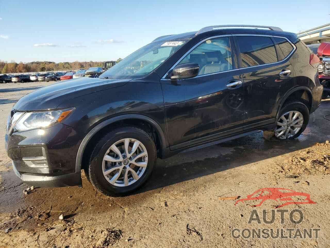 NISSAN ROGUE 2018 - KNMAT2MTXJP500185