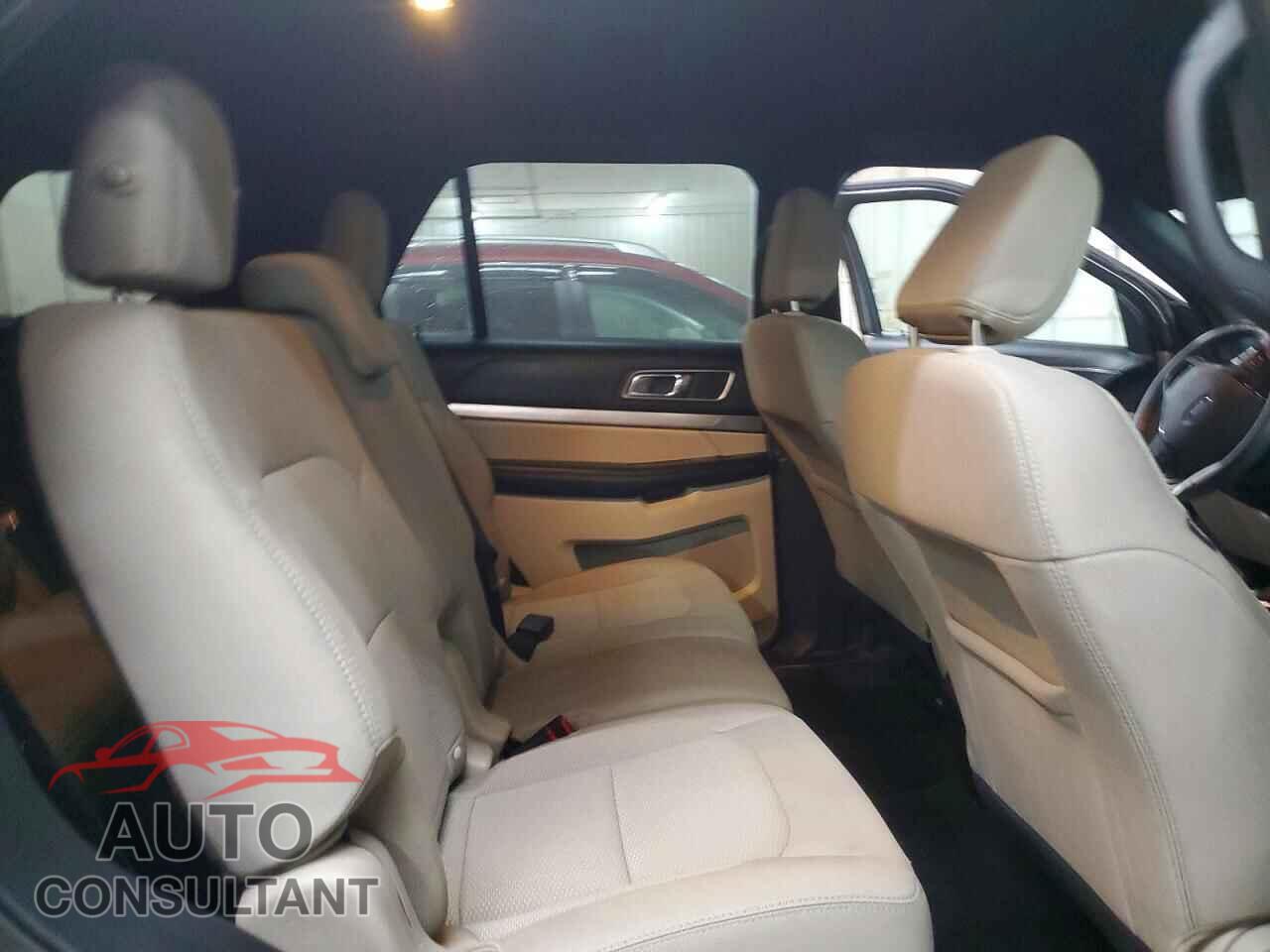 FORD EXPLORER 2018 - 1FM5K7D85JGB11754