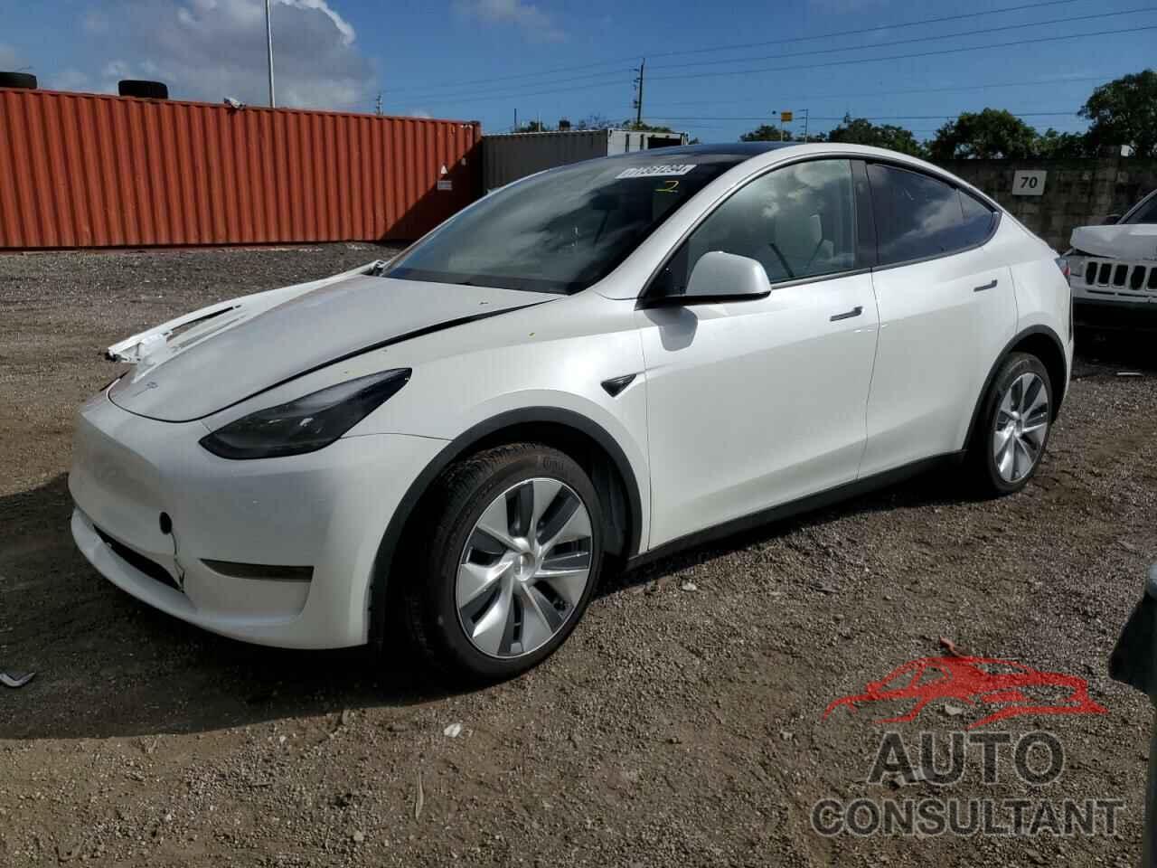 TESLA MODEL Y 2024 - 7SAYGDEDXRF047877