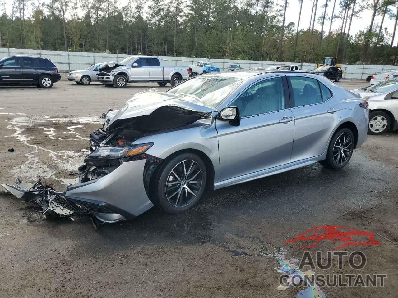 TOYOTA CAMRY 2024 - 4T1G11AK2RU856662