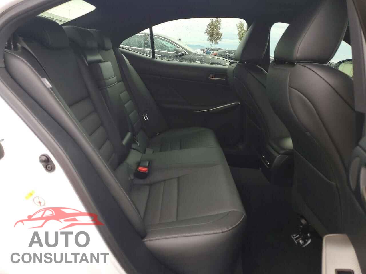 LEXUS IS 2017 - JTHBE1D20H5030415