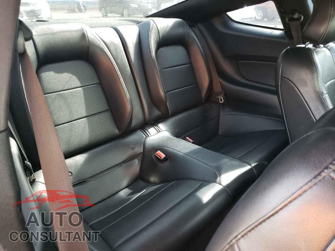 FORD MUSTANG 2017 - 1FA6P8CF3H5227367