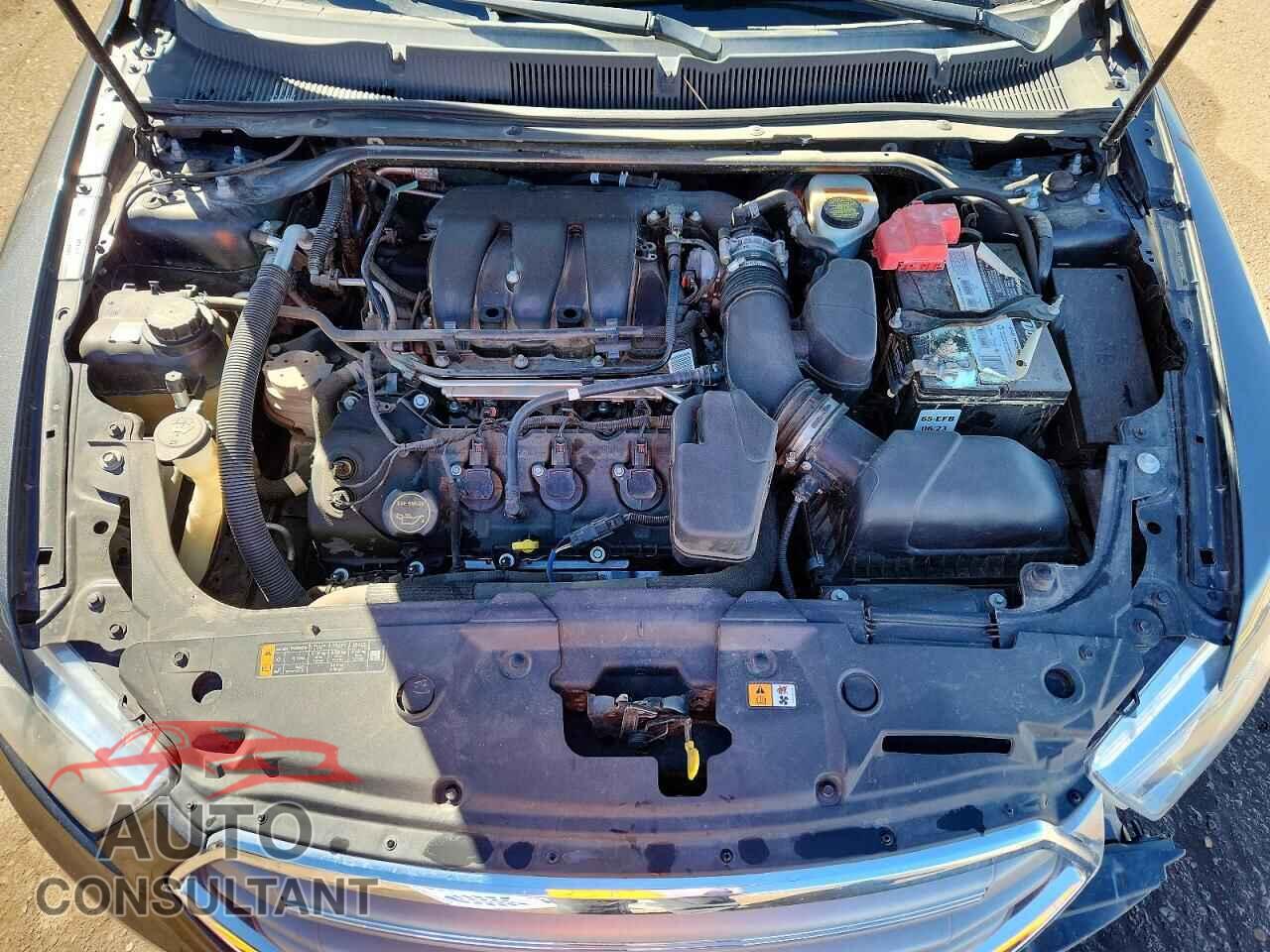 FORD TAURUS 2015 - 1FAHP2E86FG100618