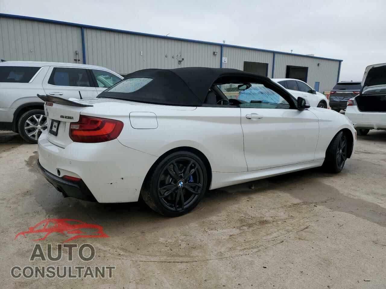 BMW M2 2016 - WBA1M1C59GV393903