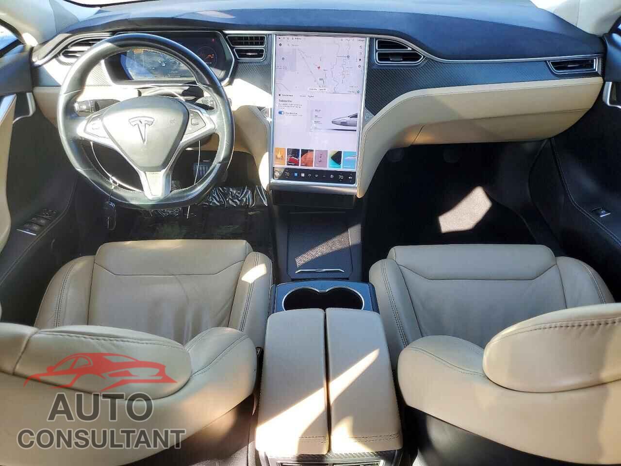 TESLA MODEL S 2017 - 5YJSA1E21HF192757