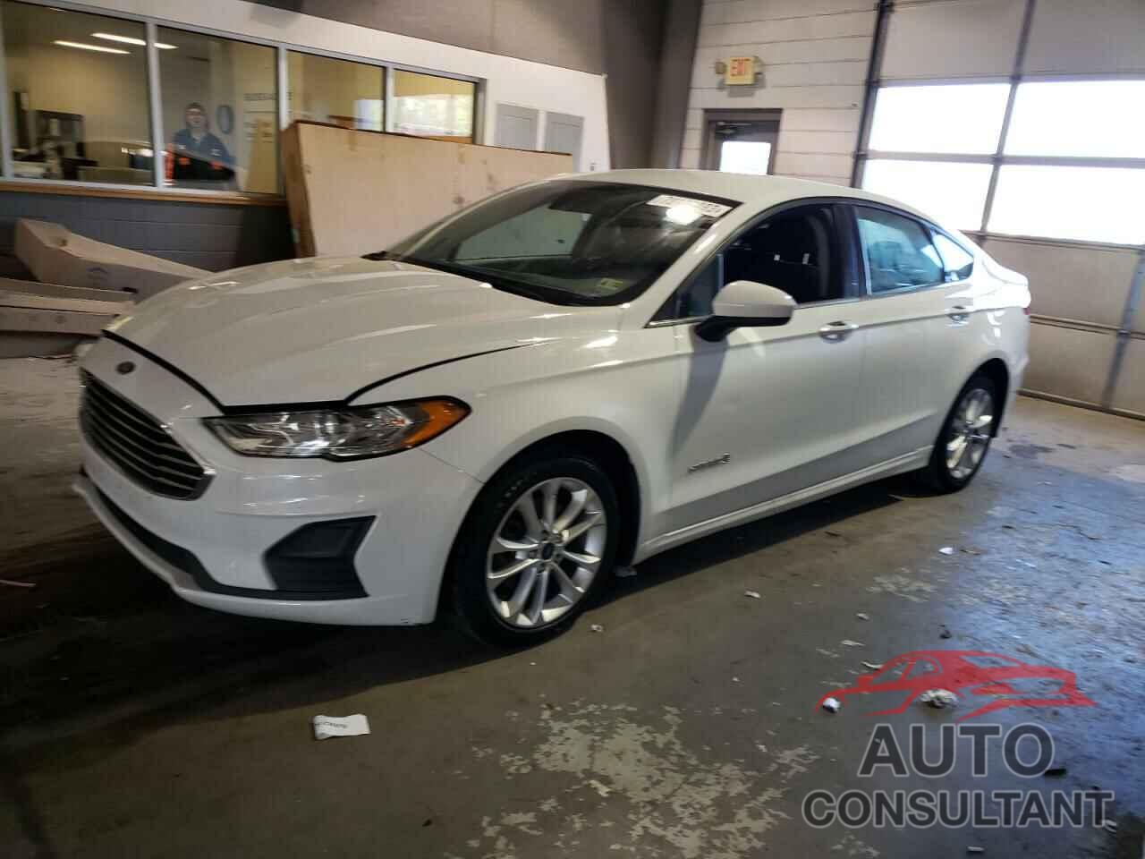 FORD FUSION 2019 - 3FA6P0LU3KR143604