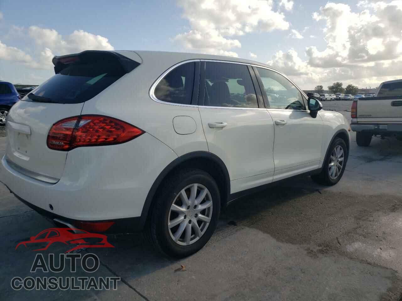 PORSCHE CAYENNE 2011 - WP1AA2A2XBLA04649