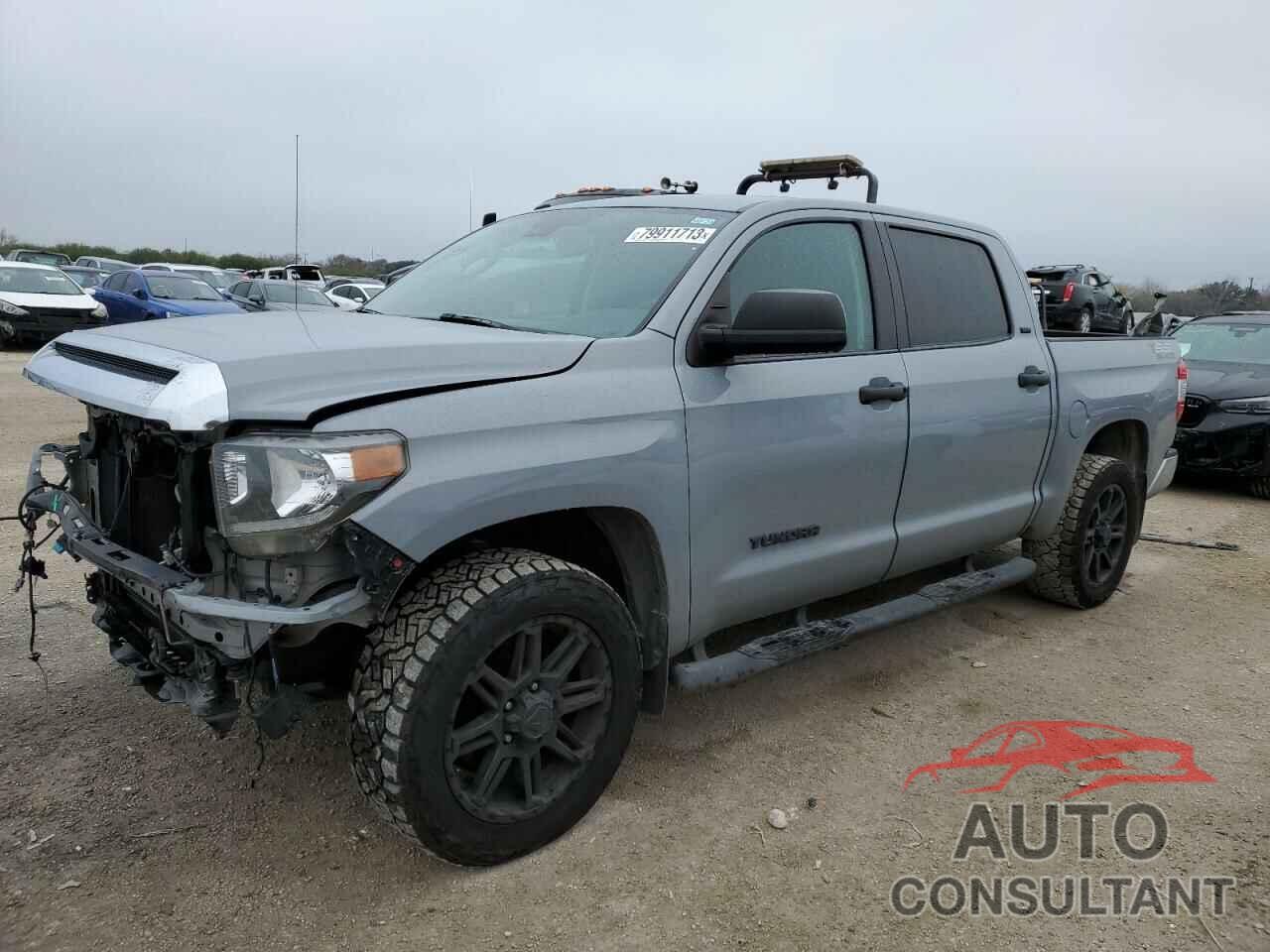 TOYOTA TUNDRA 2019 - 5TFEM5F19KX141876