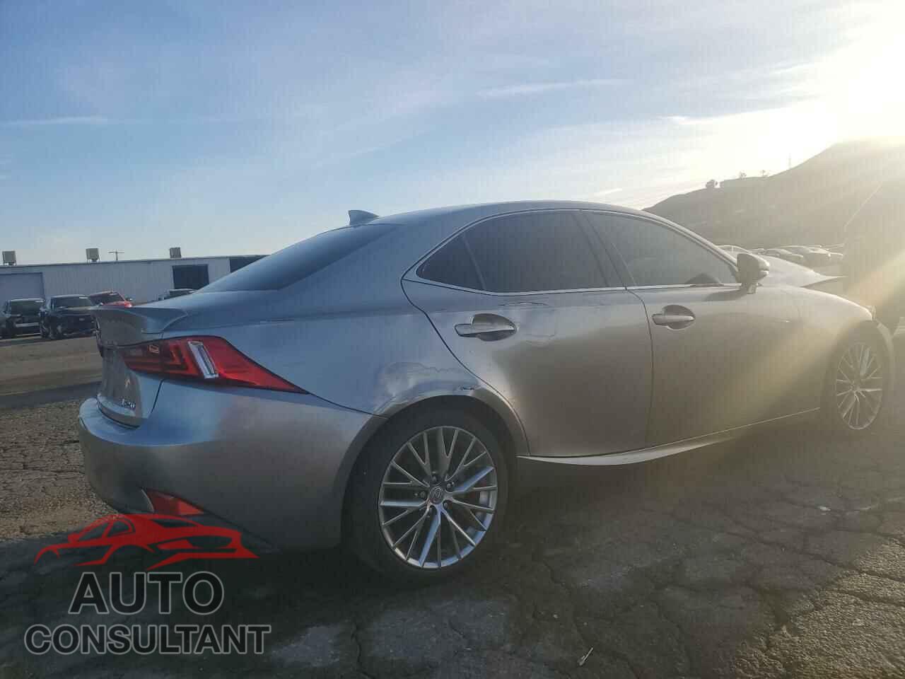 LEXUS IS 2015 - JTHBF1D29F5050186