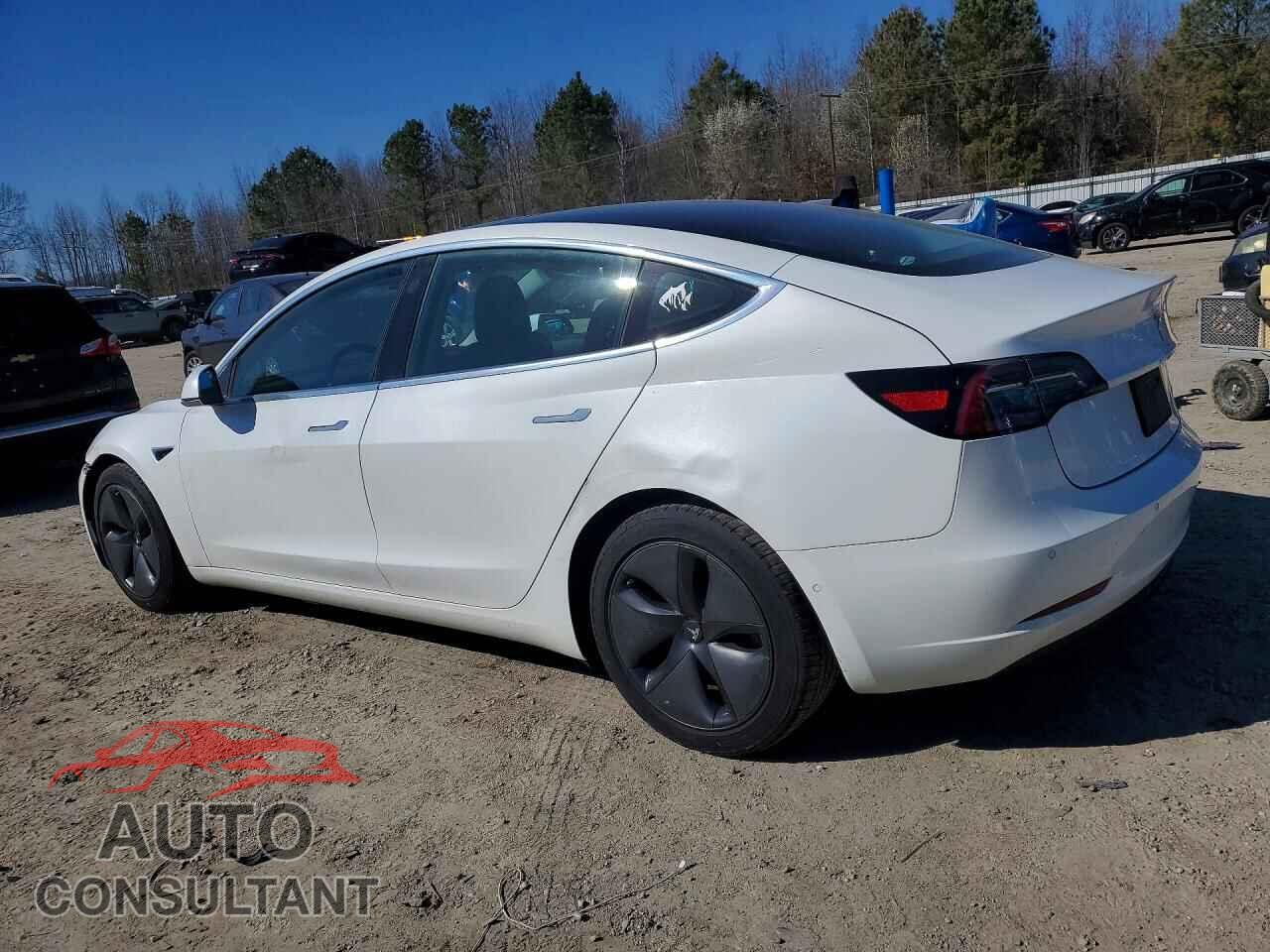 TESLA MODEL 3 2019 - 5YJ3E1EB9KF448191