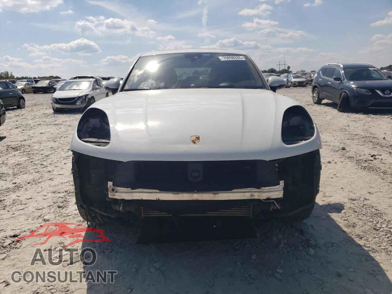 PORSCHE MACAN 2018 - WP1AA2A51JLB10514
