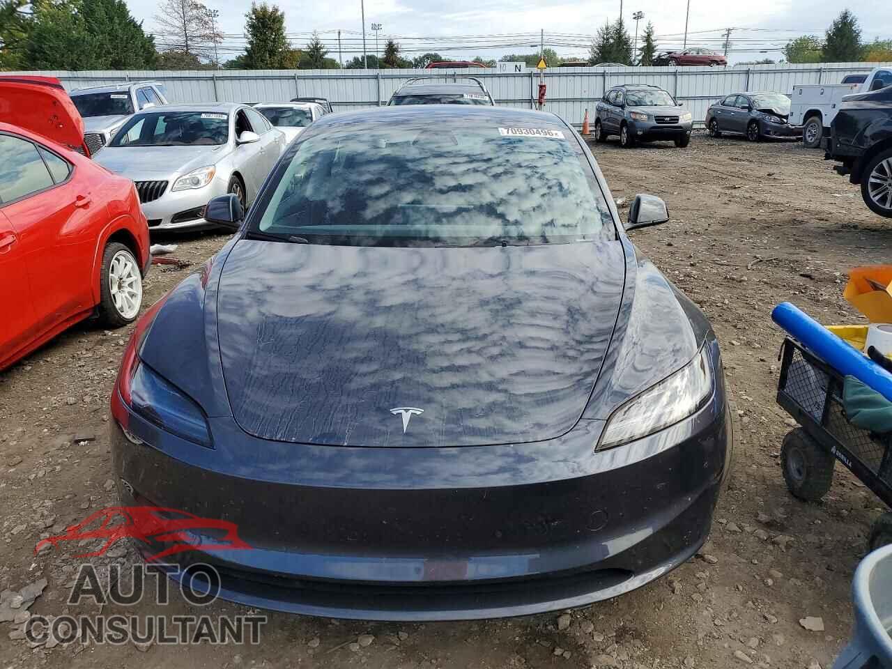 TESLA MODEL 3 2024 - 5YJ3E1EBXRF788444