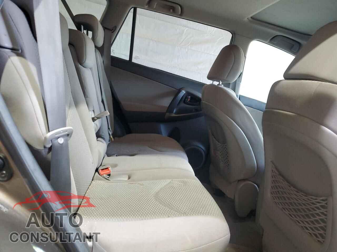 TOYOTA RAV4 2011 - 2T3ZF4DV3BW084350