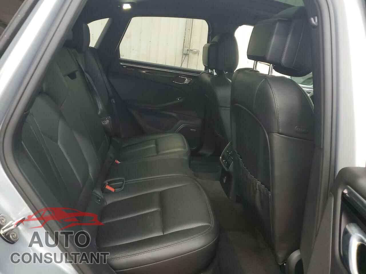 PORSCHE MACAN 2018 - WP1AB2A51JLB36561