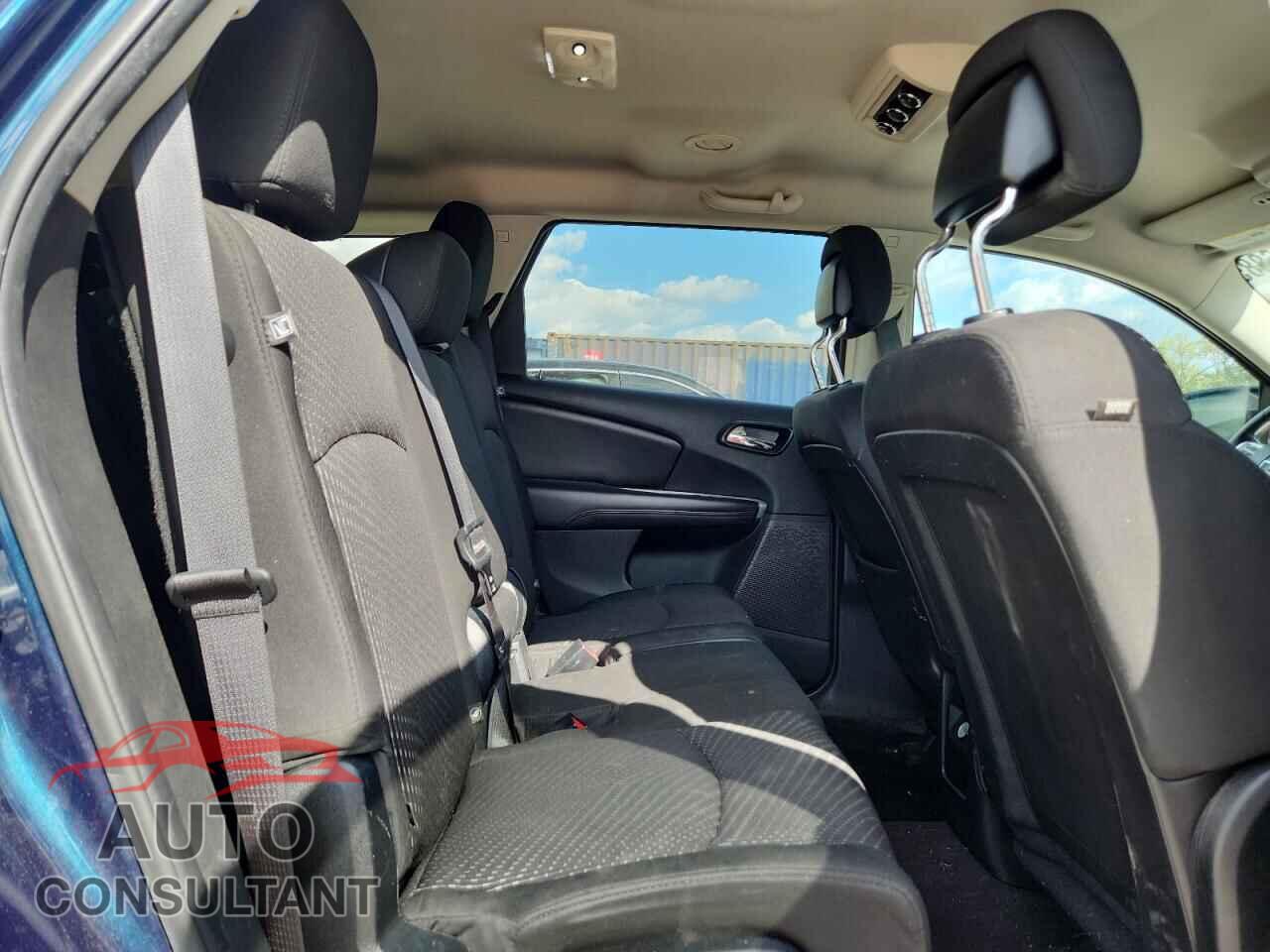 DODGE JOURNEY 2015 - 3C4PDCBG5FT557027