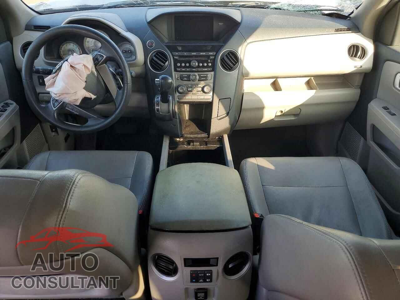 HONDA PILOT 2013 - 5FNYF3H26DB035237