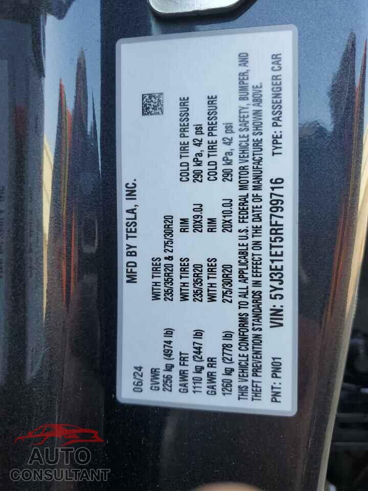 TESLA MODEL 3 2024 - 5YJ3E1ET5RF799716