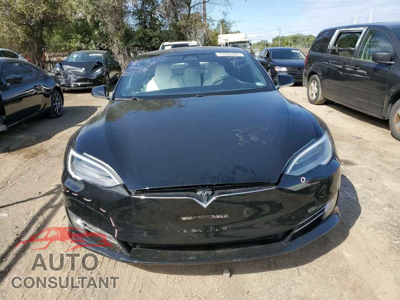 TESLA MODEL S 2017 - 5YJSA1E25HF198464