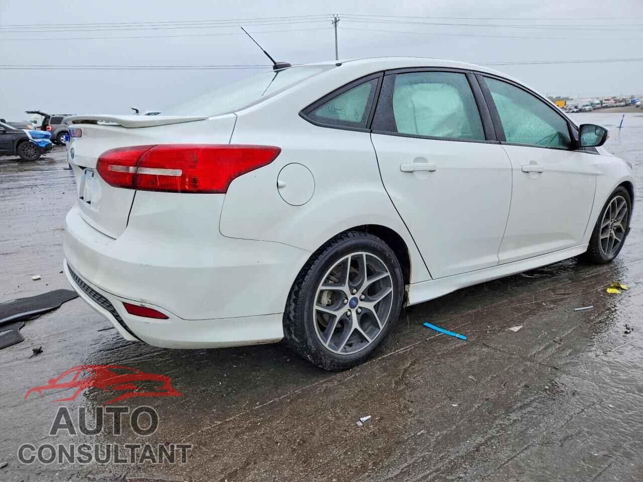 FORD FOCUS 2016 - 1FADP3F23GL279482