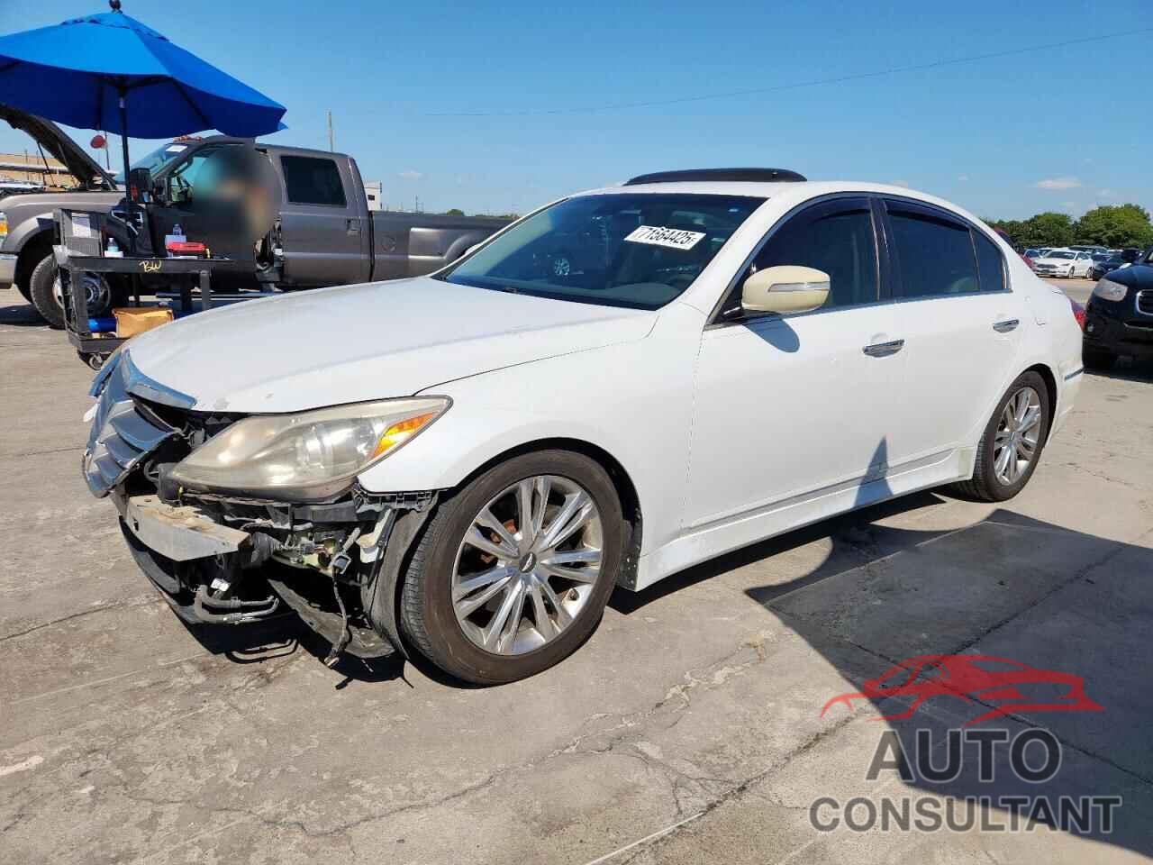 HYUNDAI GENESIS 2012 - KMHGC4DD1CU176316