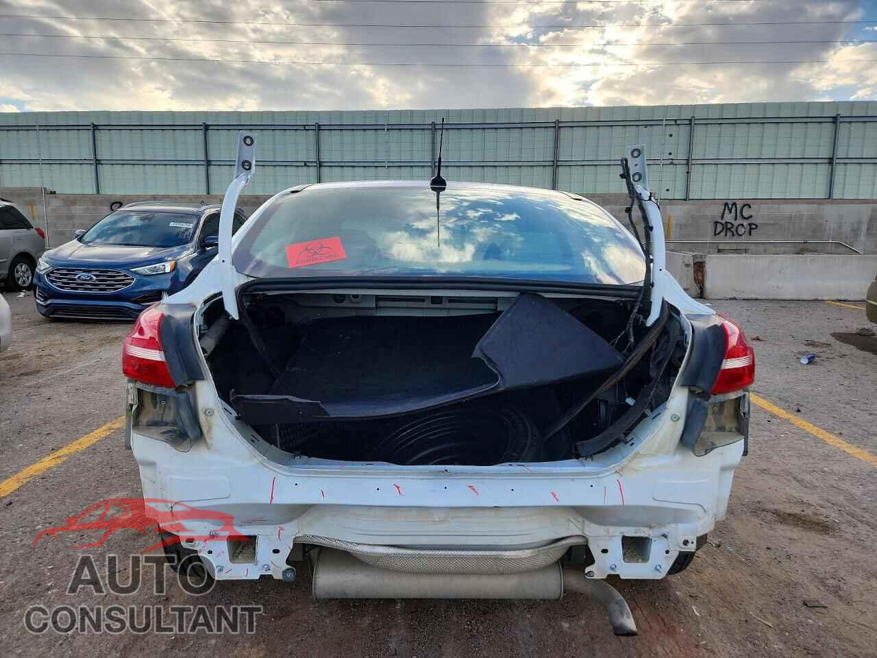 FORD FOCUS 2017 - 1FADP3H25HL344105