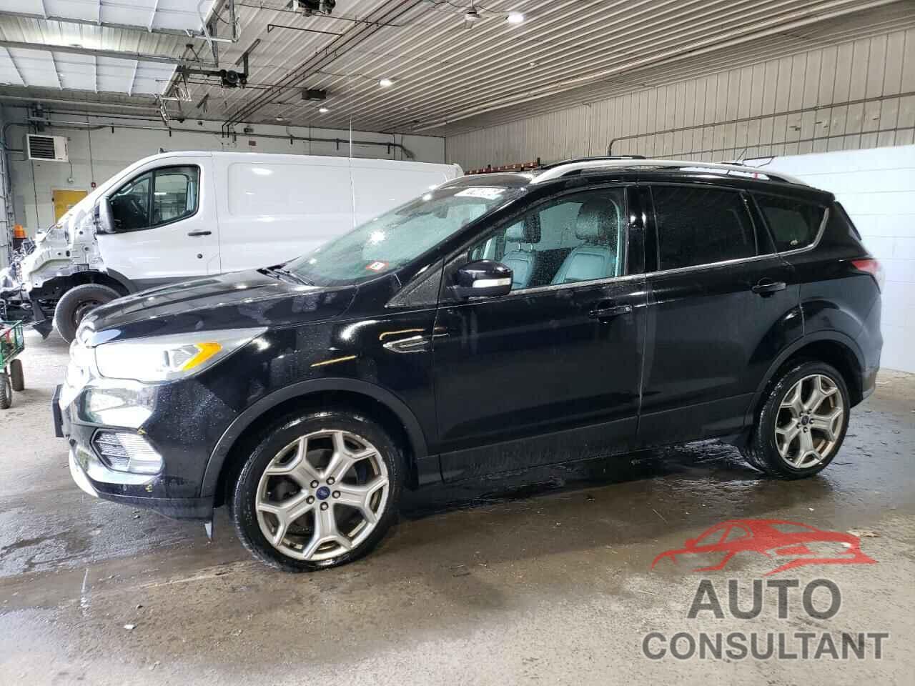 FORD ESCAPE 2017 - 1FMCU9JD2HUA56545