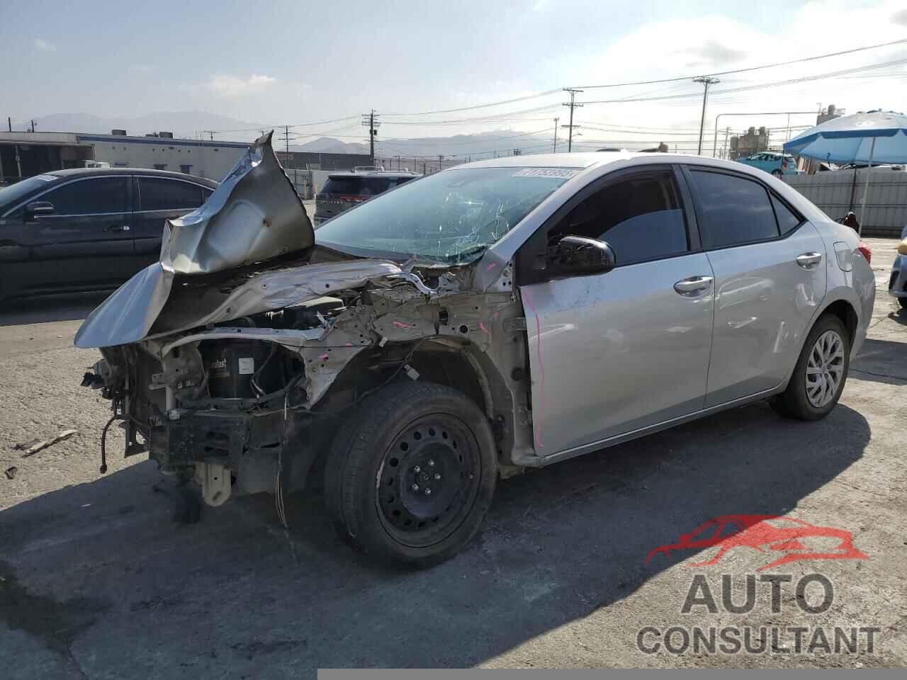 TOYOTA COROLLA 2017 - 5YFBURHE0HP656377