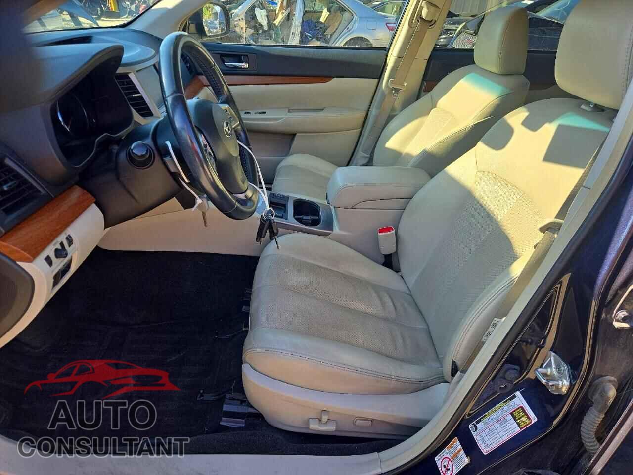 SUBARU OUTBACK 2013 - 4S4BRDPC6D2218844
