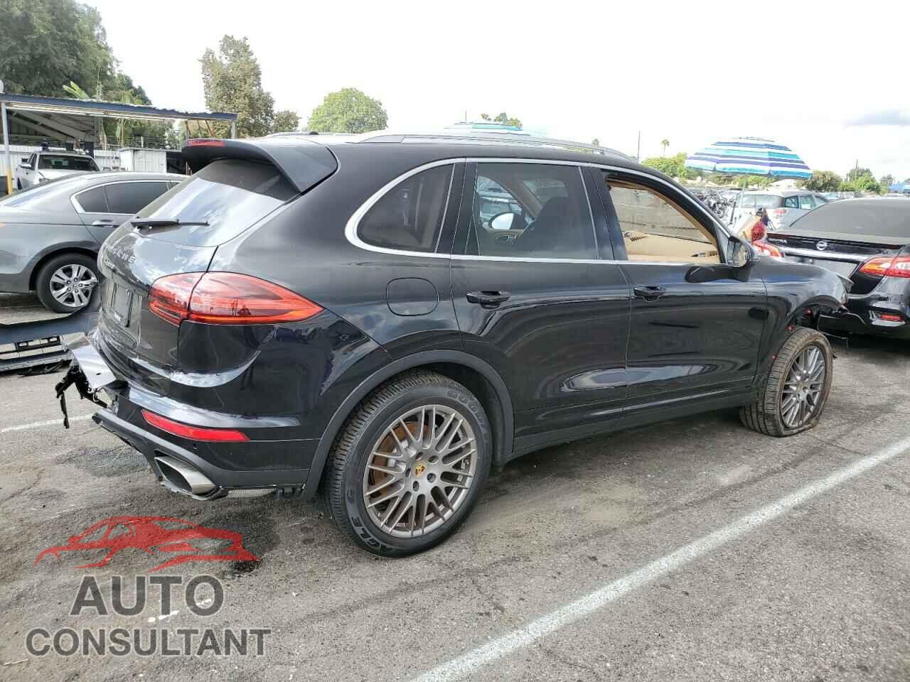 PORSCHE CAYENNE 2016 - WP1AA2A2XGKA10500
