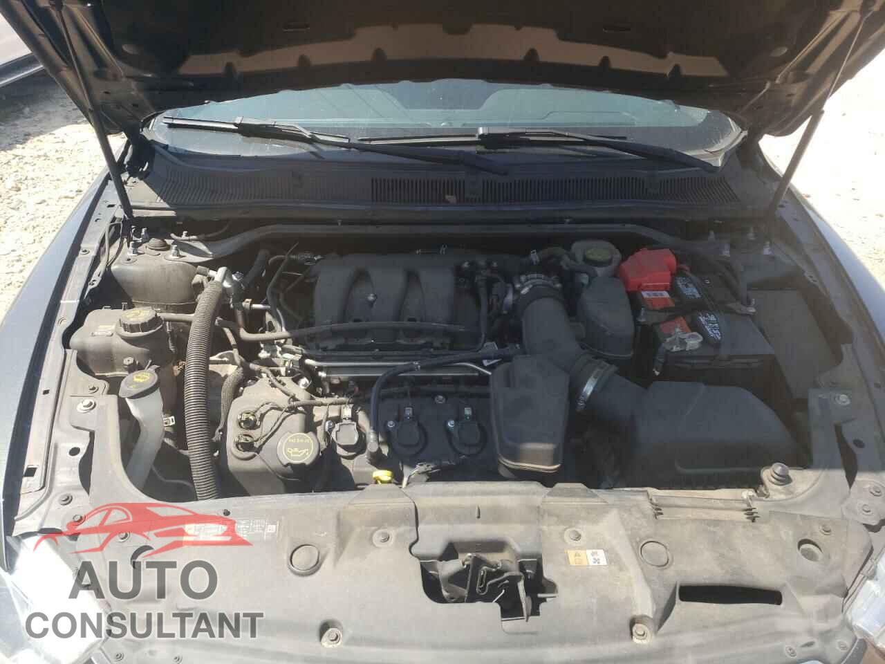 FORD TAURUS 2017 - 1FAHP2E86HG127384