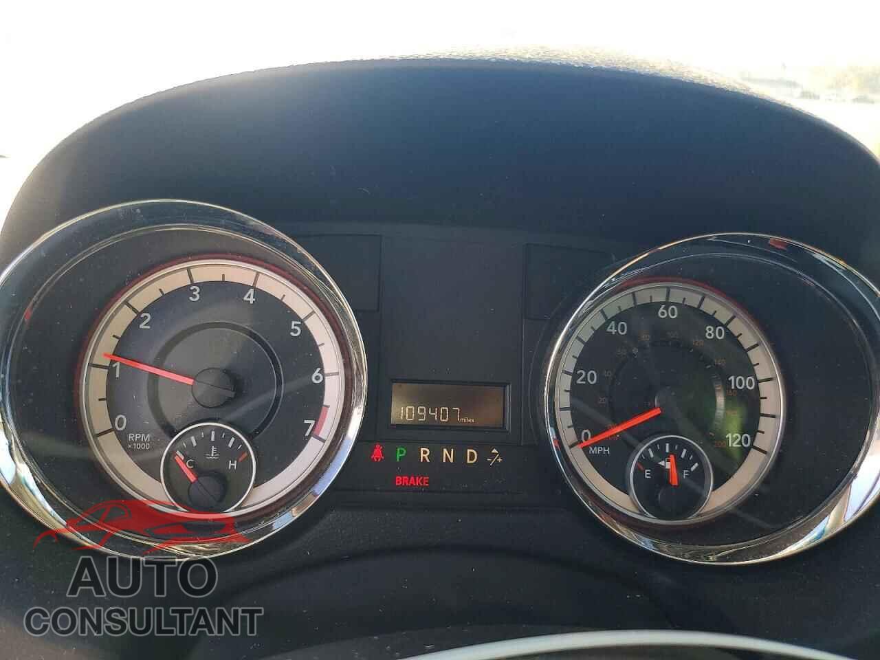 DODGE CARAVAN 2015 - 2C4RDGBG8FR508097