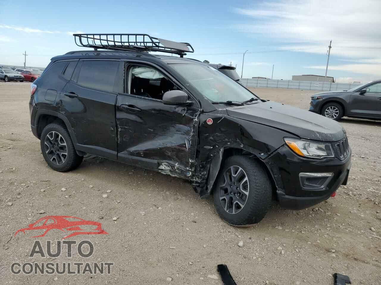 JEEP COMPASS 2018 - 3C4NJDDB7JT458323