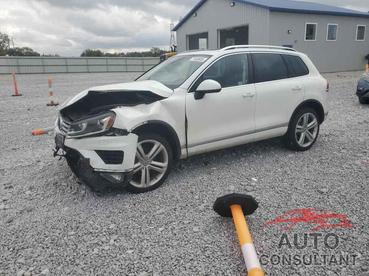 VOLKSWAGEN TOUAREG 2017 - WVGGF7BP9HD001146