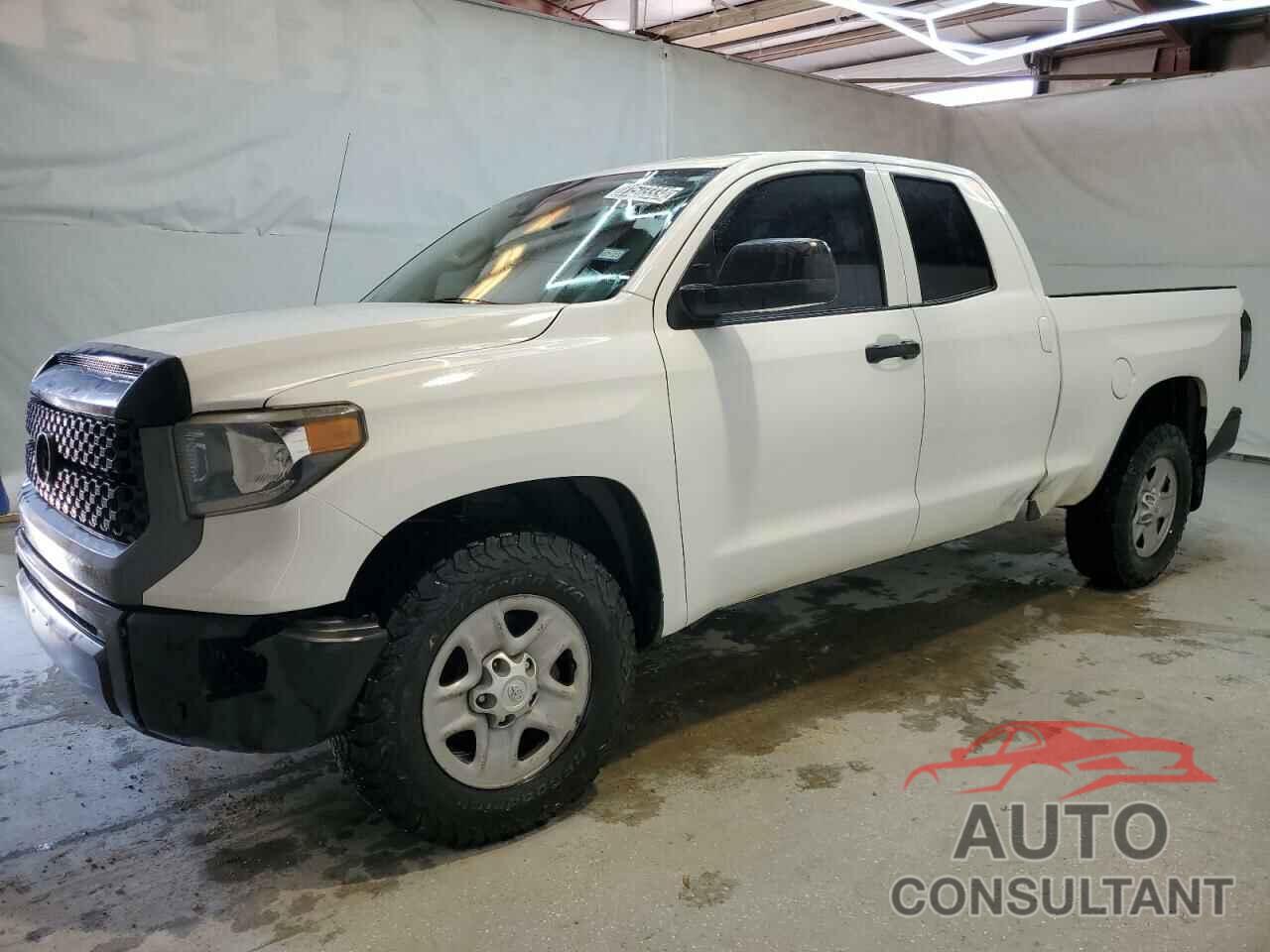 TOYOTA TUNDRA 2018 - 5TFUW5F13JX764768