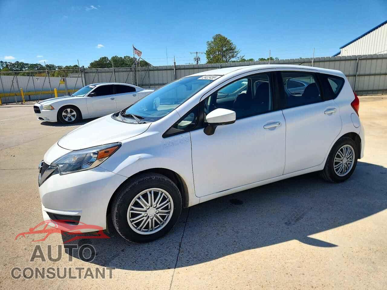 NISSAN VERSA 2017 - 3N1CE2CP0HL360664