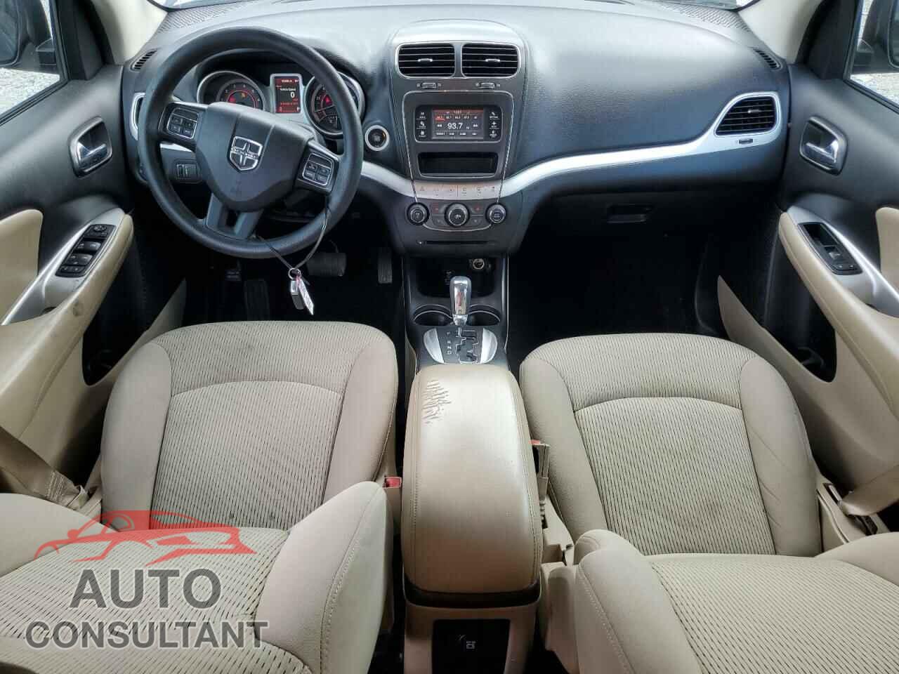 DODGE JOURNEY 2017 - 3C4PDCBG3HT510811
