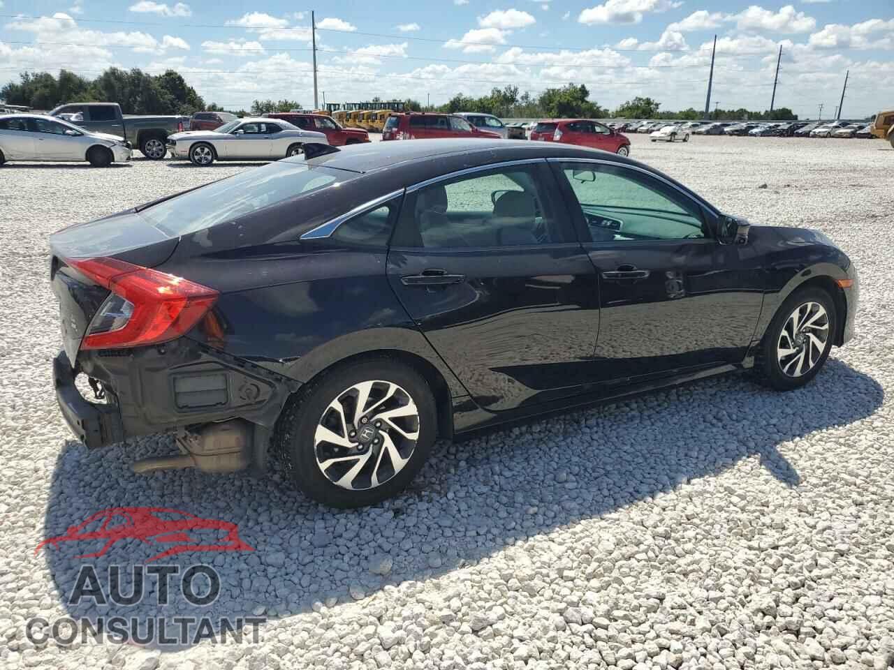 HONDA CIVIC 2017 - 19XFC2F77HE227481